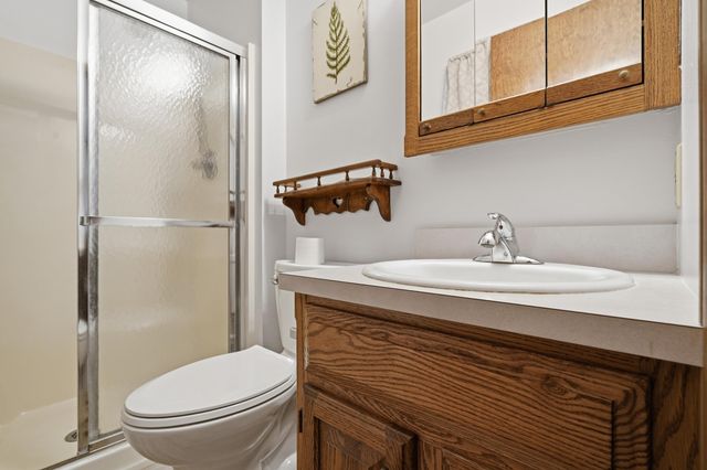 446 N Glenwood Drive, Griffith, IN 46319