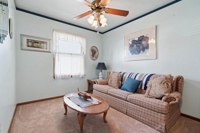 446 N Glenwood Drive, Griffith, IN 46319