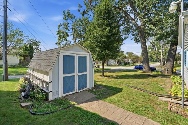 446 N Glenwood Drive, Griffith, IN 46319