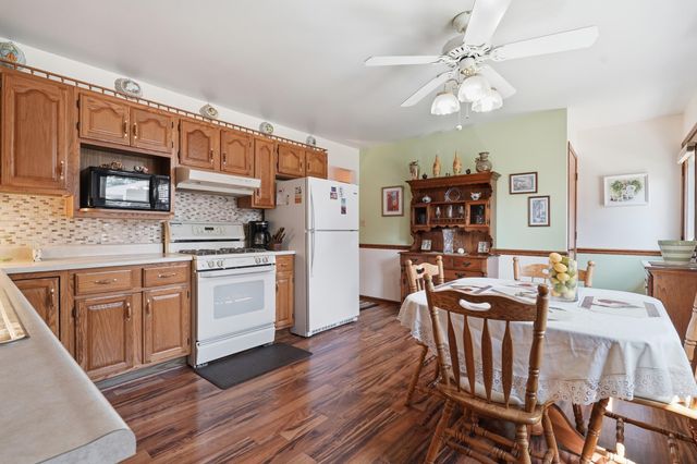 446 N Glenwood Drive, Griffith, IN 46319