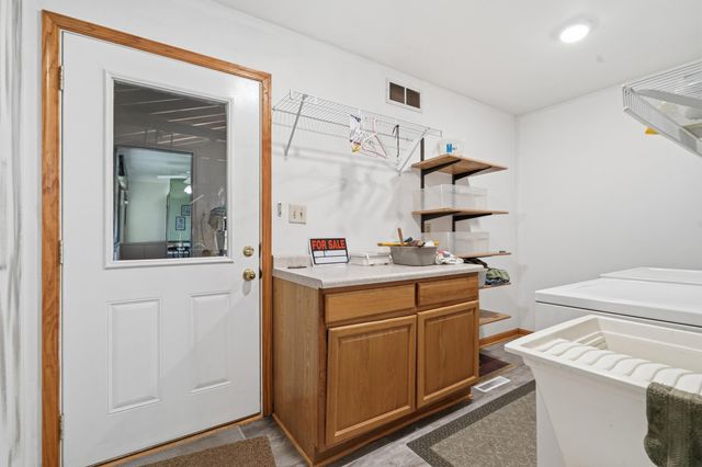 446 N Glenwood Drive, Griffith, IN 46319