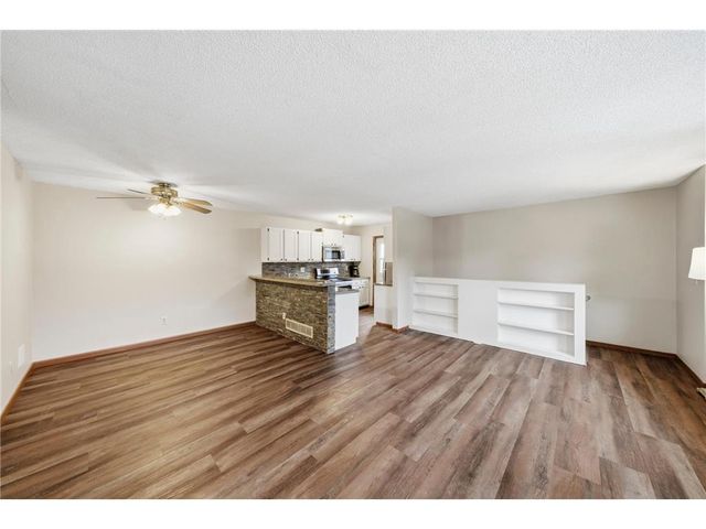 6129 78th Avenue, Minneapolis, MN 55443