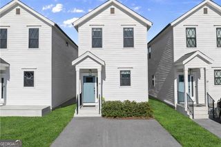 35 Cottonwood Street, Clayton, GA 30525