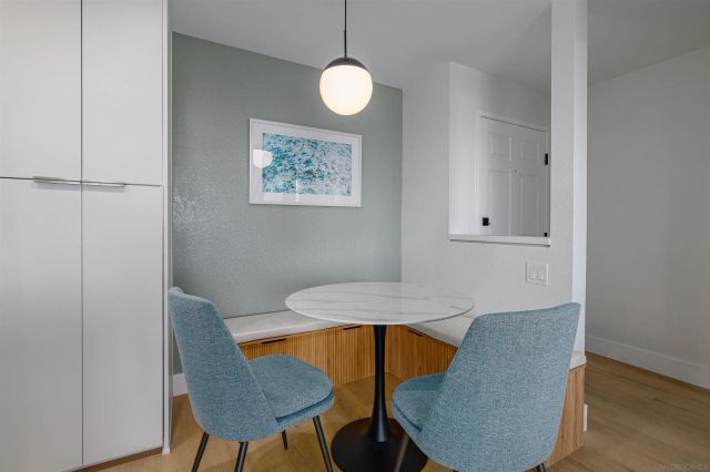 3020 Cowley Way 208, San Diego, CA 92117