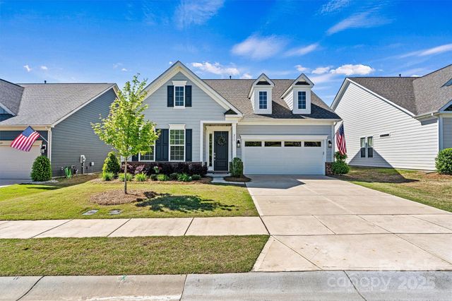 213 Warbler Drive, Wesley Chapel, NC 28110