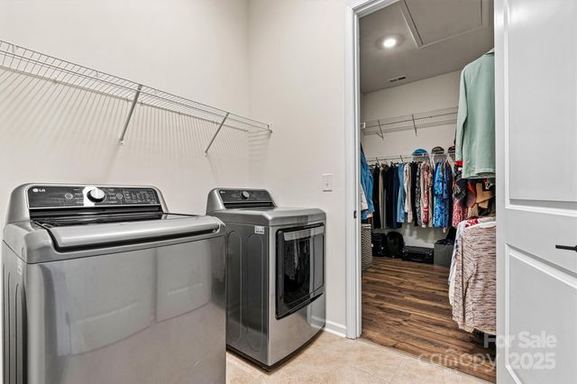 213 Warbler Drive, Wesley Chapel, NC 28110