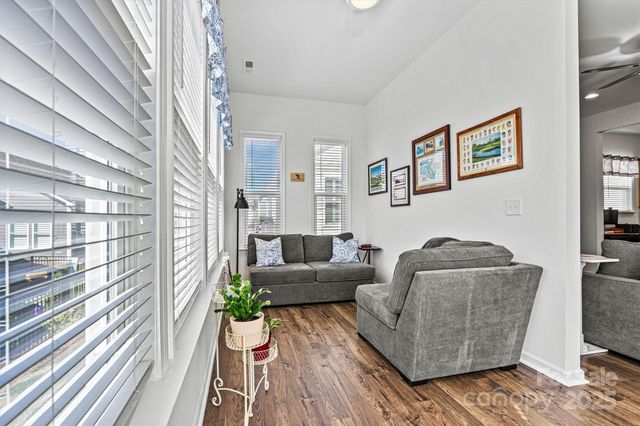213 Warbler Drive, Wesley Chapel, NC 28110