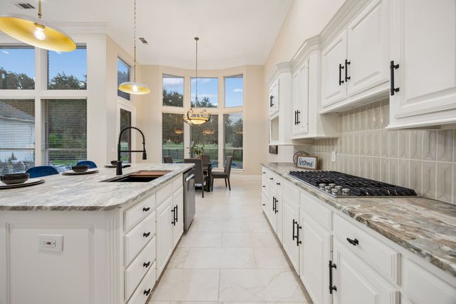 5512 Southern Hills Drive, Frisco, TX 75034