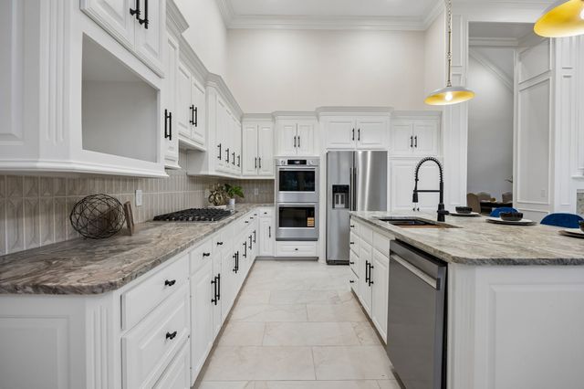 5512 Southern Hills Drive, Frisco, TX 75034