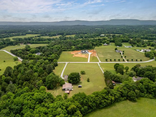 694 Meadow Drive, Chickamauga, GA 30707