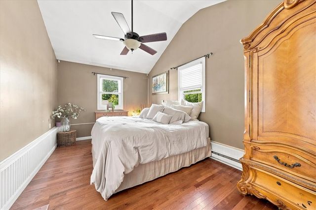 14 Woodhill Drive, Cranston, RI 02920