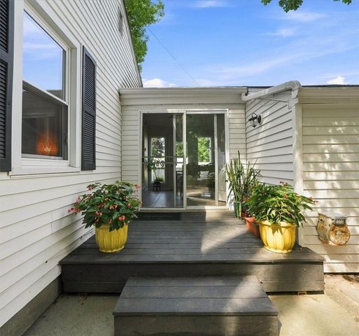 14 Woodhill Drive, Cranston, RI 02920