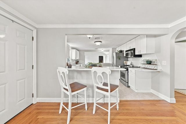 14 Woodhill Drive, Cranston, RI 02920