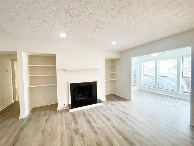 320 Park Ridge Circle, Marietta, GA 30068