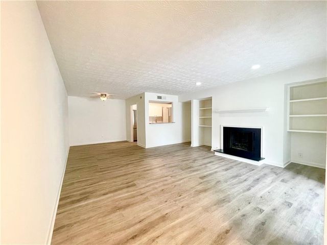 320 Park Ridge Circle, Marietta, GA 30068