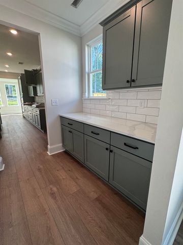 282 Castlebar Street, Woodruff, SC 29388