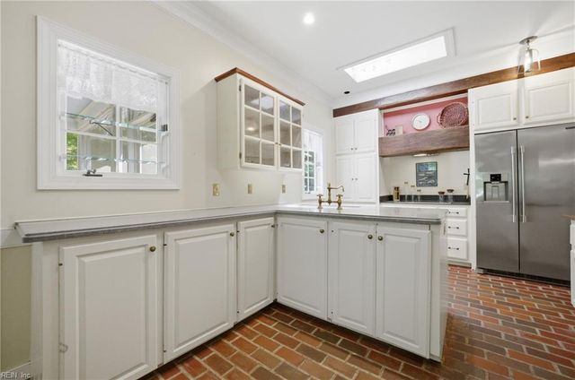 3302 Running Cedar WAY, Williamsburg, VA 23188