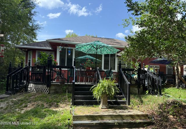 13540 Tara Hills Circle, Gulfport, MS 39503