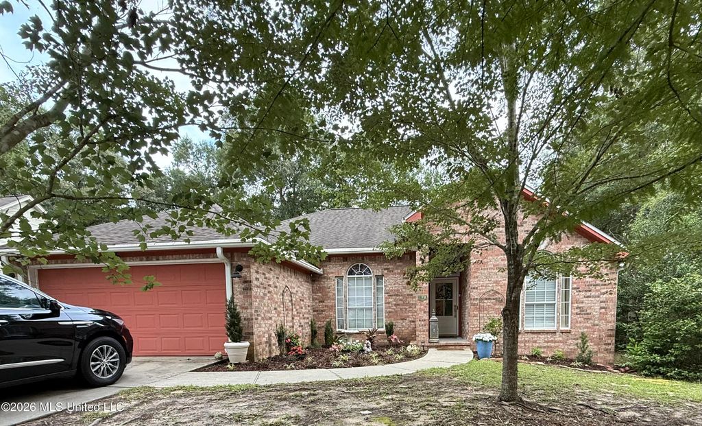 13540 Tara Hills Circle, Gulfport, MS 39503