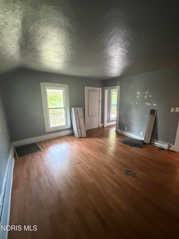 709 Thayer Street, Toledo, OH 43609