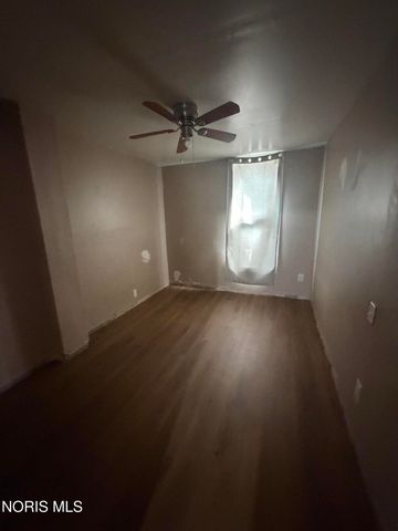 709 Thayer Street, Toledo, OH 43609