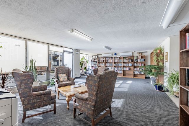 5455 N Sheridan Road 3906, Chicago, IL 60640