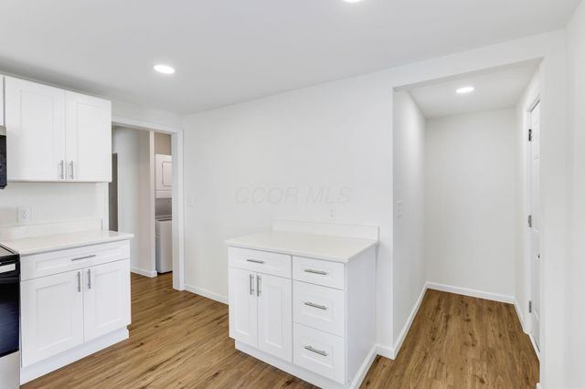 727 W Washington Street, Baltimore, OH 43105