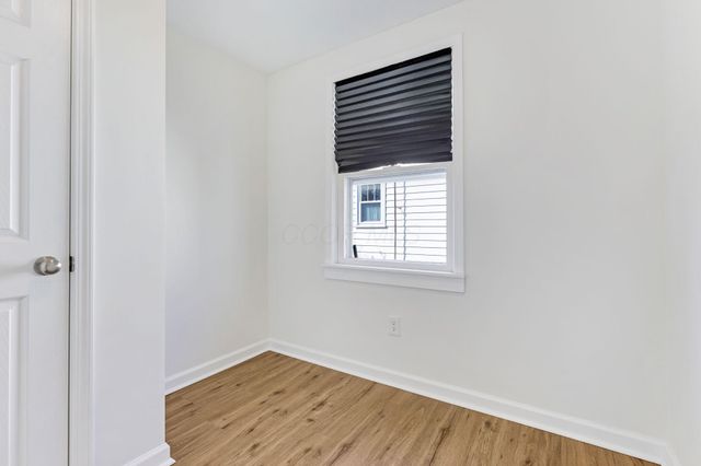 727 W Washington Street, Baltimore, OH 43105