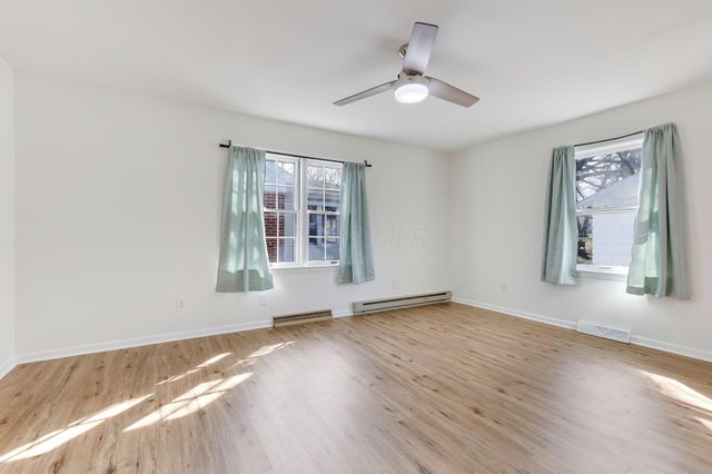 727 W Washington Street, Baltimore, OH 43105