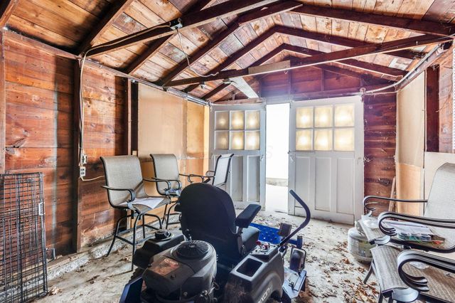 727 W Washington Street, Baltimore, OH 43105