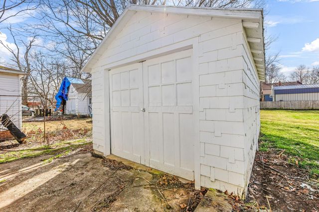 727 W Washington Street, Baltimore, OH 43105