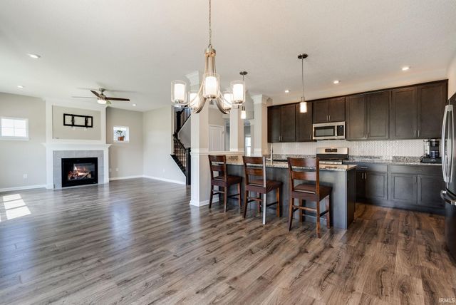 929 Meravi Cove, Fort Wayne, IN 46818