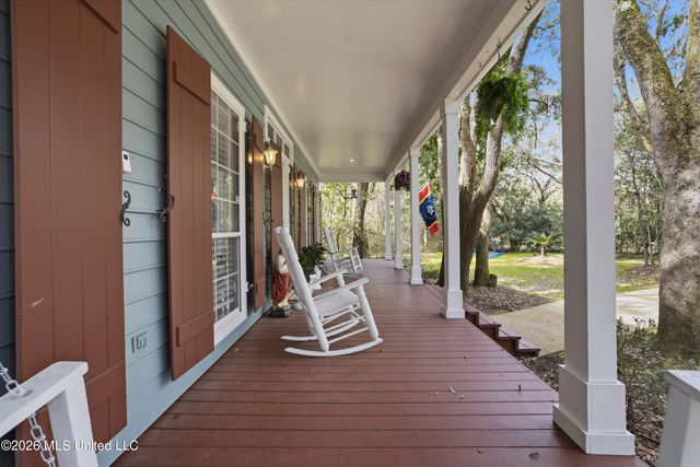 22479 Glad Acres Road, Pass Christian, MS 39571