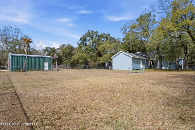 22479 Glad Acres Road, Pass Christian, MS 39571