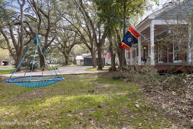 22479 Glad Acres Road, Pass Christian, MS 39571