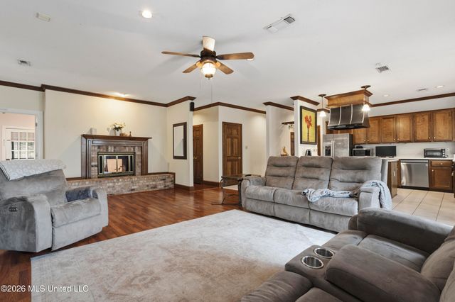 22479 Glad Acres Road, Pass Christian, MS 39571