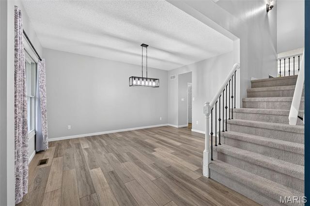 34 Country Crossing Estates Drive, St Peters, MO 63376