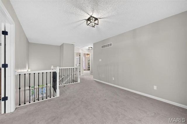 34 Country Crossing Estates Drive, St Peters, MO 63376