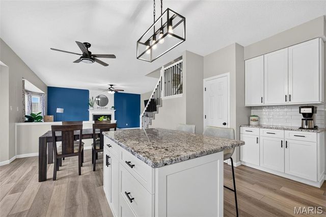 34 Country Crossing Estates Drive, St Peters, MO 63376