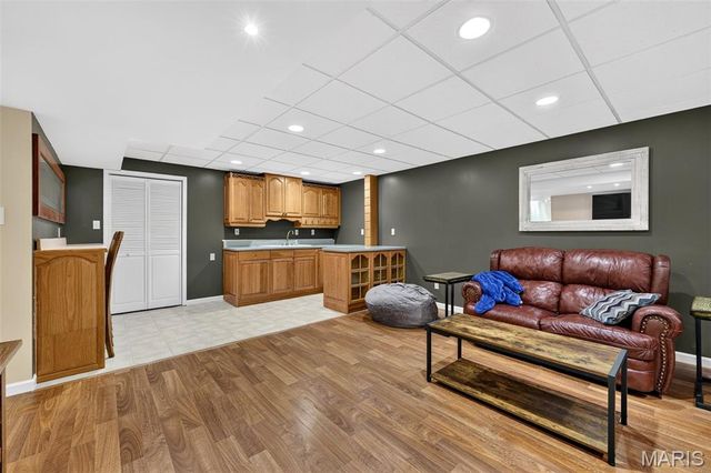 34 Country Crossing Estates Drive, St Peters, MO 63376