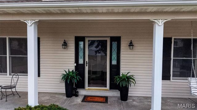 34 Country Crossing Estates Drive, St Peters, MO 63376