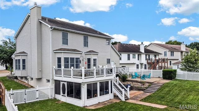 34 Country Crossing Estates Drive, St Peters, MO 63376