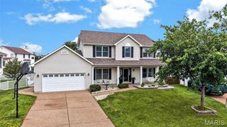 34 Country Crossing Estates Drive, St Peters, MO 63376