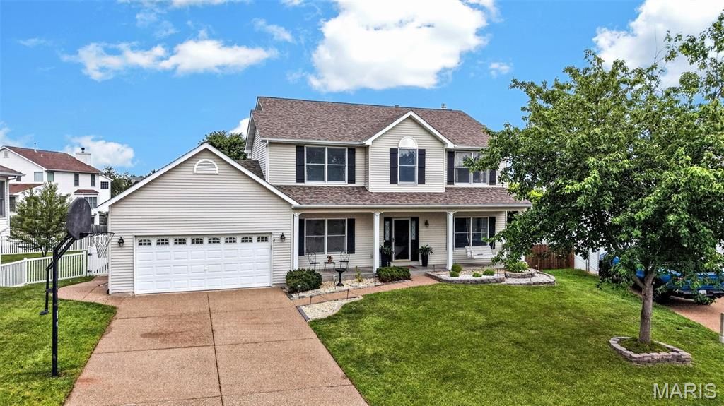 34 Country Crossing Estates Drive, St Peters, MO 63376