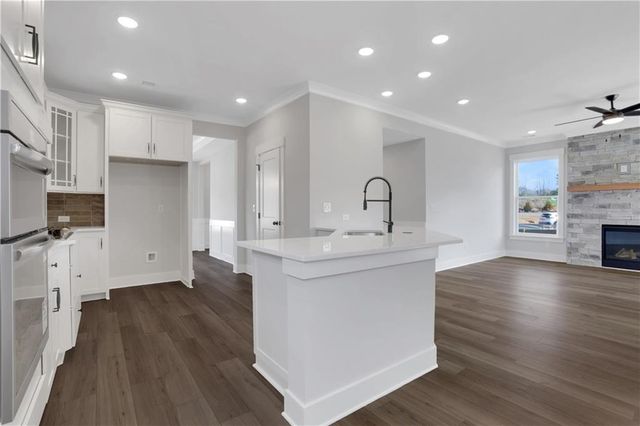 162 Marble Tree Way, Ball Ground, GA 30107