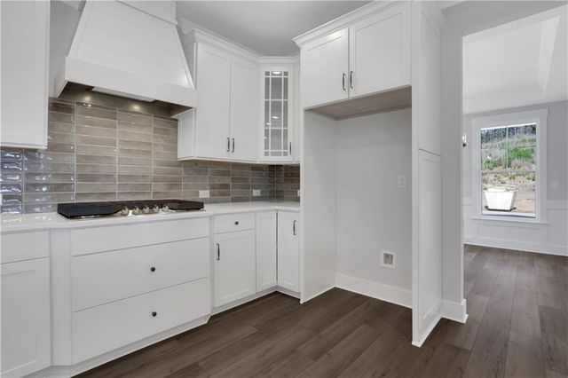 162 Marble Tree Way, Ball Ground, GA 30107