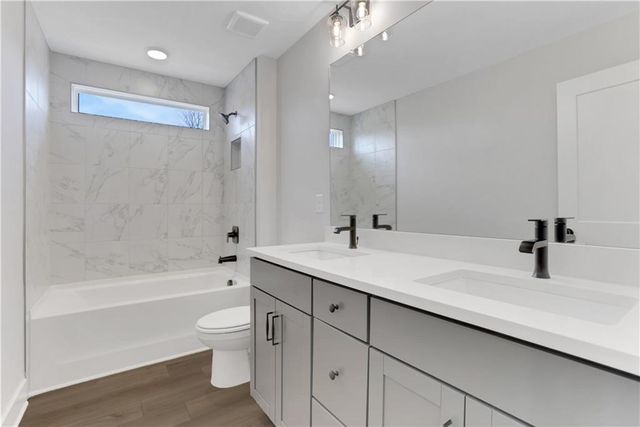 162 Marble Tree Way, Ball Ground, GA 30107