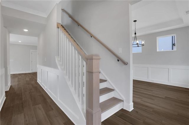 162 Marble Tree Way, Ball Ground, GA 30107