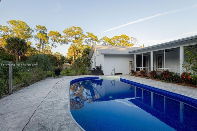 1181 W C Rd, Loxahatchee, FL 33470