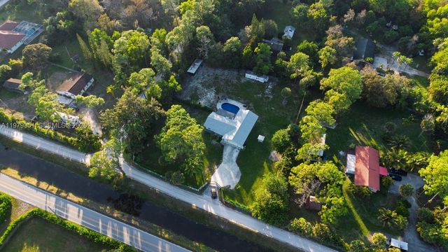 1181 W C Rd, Loxahatchee, FL 33470